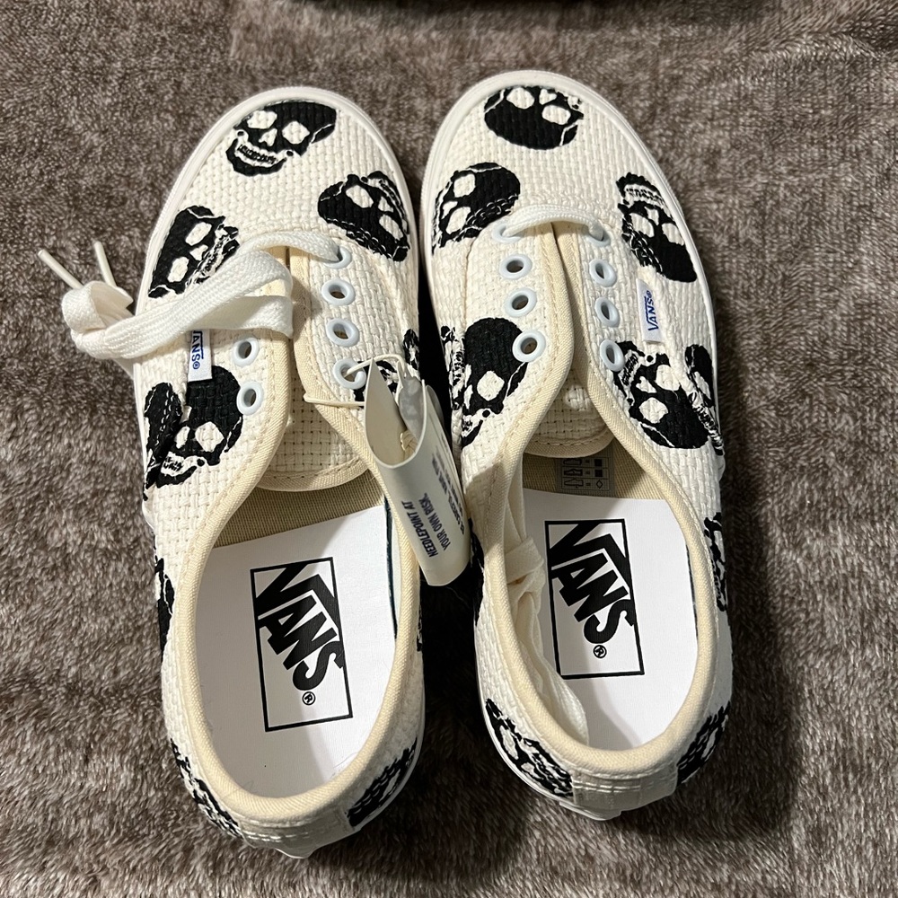 Canvas Skull Vans Special Edition